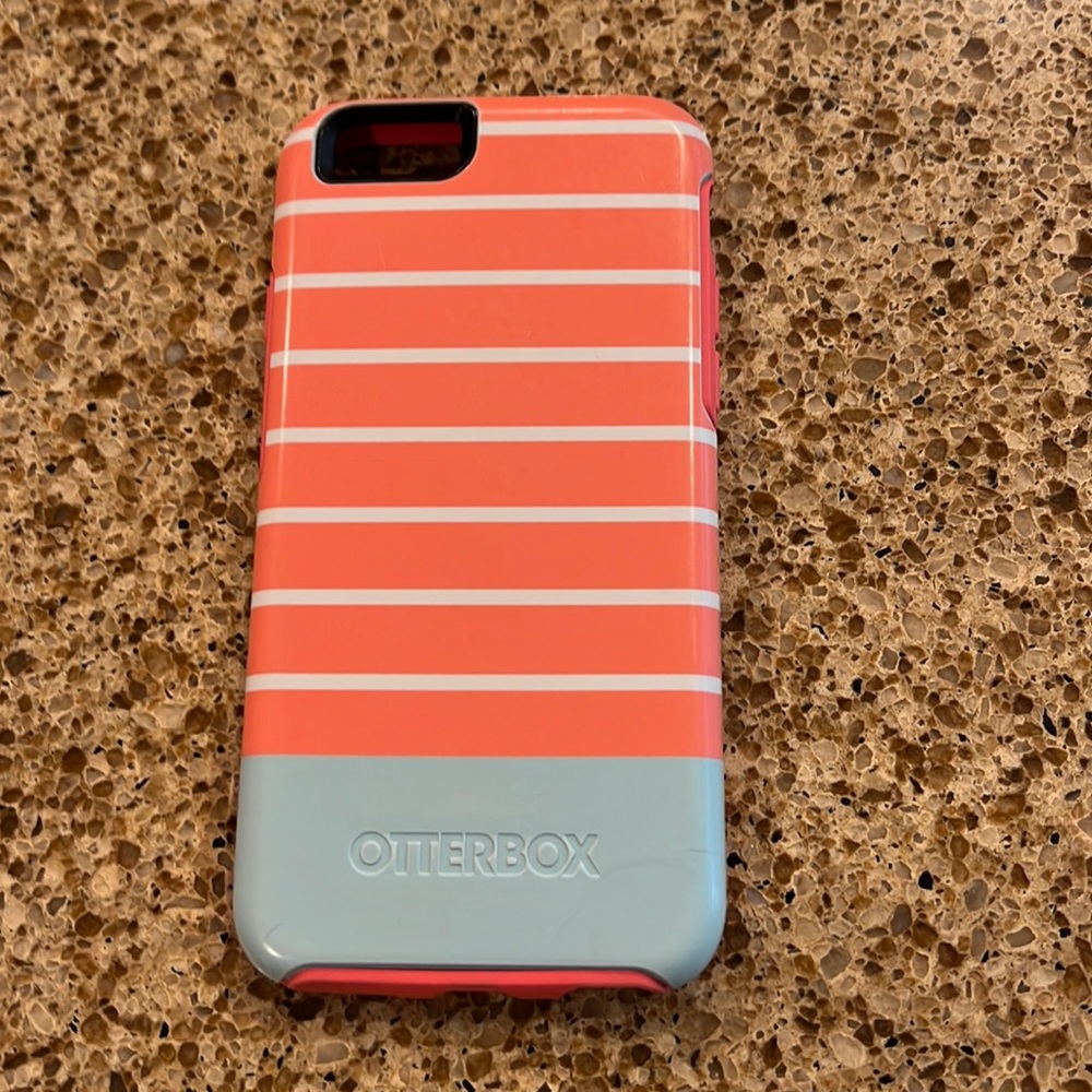 Otterbox iPhone 6,7,8 case